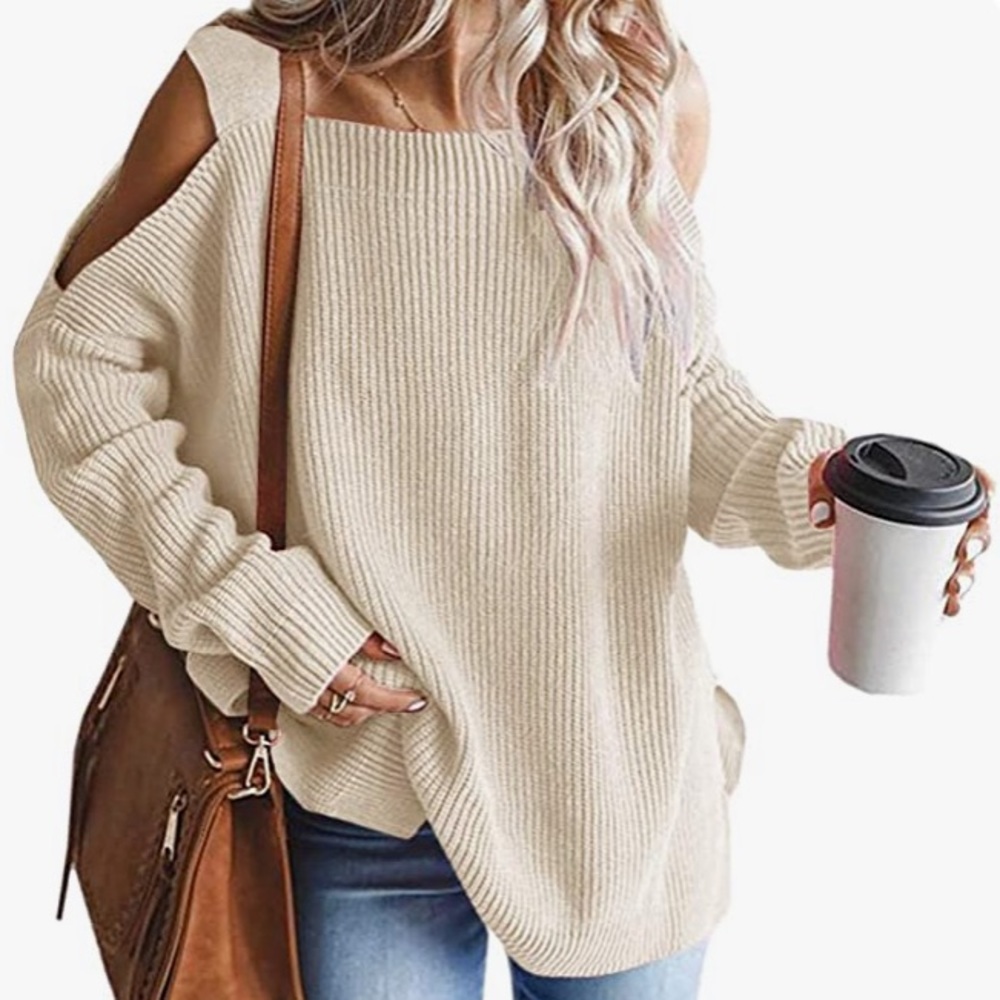 Woman cold shoulder oversized sweater knitted - Picture 7 of 9